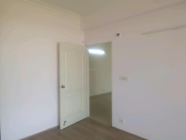 3 BHK Apartment in Sector 108 for rent Gurgaon. The reference number is 17255576