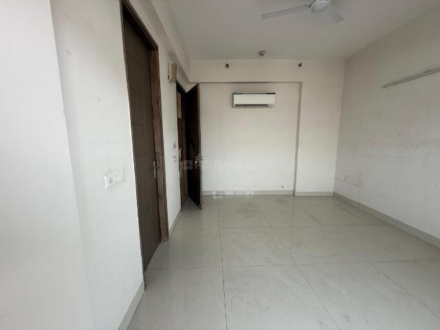 3 BHK Apartment in Sector 108 for rent Noida. The reference number is 17640520