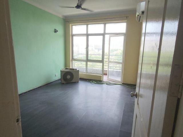 3 BHK Apartment in Sector 109 for rent Gurgaon. The reference number is 20939696