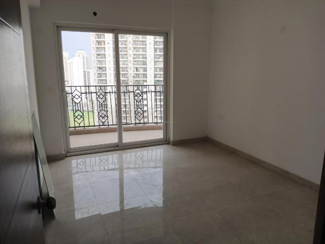 3 BHK Apartment in Sector 109 for resale Gurgaon. The reference number is 18422224