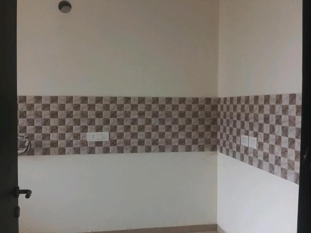 3 BHK Apartment in Sector 109 for resale Gurgaon. The reference number is 18769075