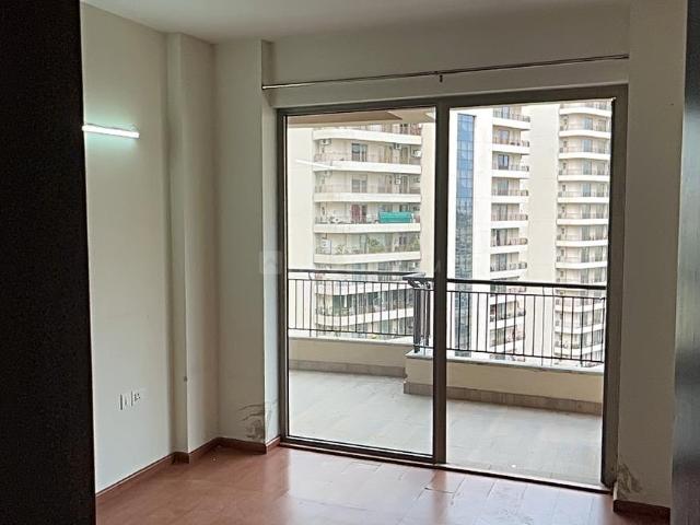 3 BHK Apartment in Sector 109 for resale Gurgaon. The reference number is 20159809