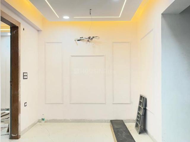 3 BHK Apartment in Sector 10 Dwarka for rent New Delhi. The reference number is 18776628
