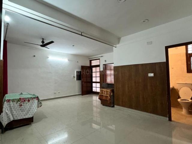 3 BHK Apartment in Sector 10 Dwarka for rent New Delhi. The reference number is 19559659