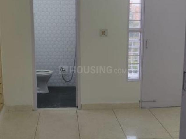 3 BHK Apartment in Sector 10 Dwarka for rent New Delhi. The reference number is 20431203