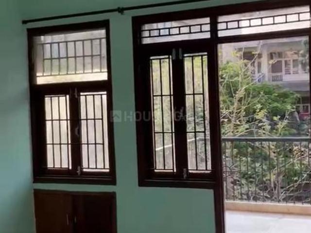 3 BHK Apartment in Sector 10 Dwarka for rent New Delhi. The reference number is 20506064
