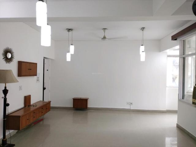 3 BHK Apartment in Sector 10 Dwarka for rent New Delhi. The reference number is 20731115