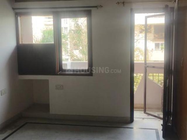 3 BHK Apartment in Sector 10 Dwarka for rent New Delhi. The reference number is 20015925