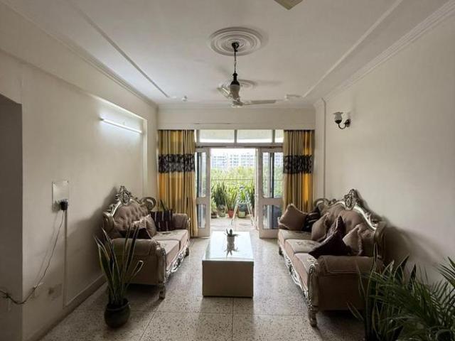 3 BHK Apartment in Sector 10 Dwarka for rent New Delhi. The reference number is 20045266