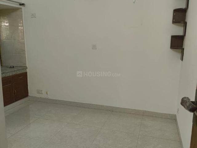 3 BHK Apartment in Sector 10 Dwarka for rent New Delhi. The reference number is 20264740