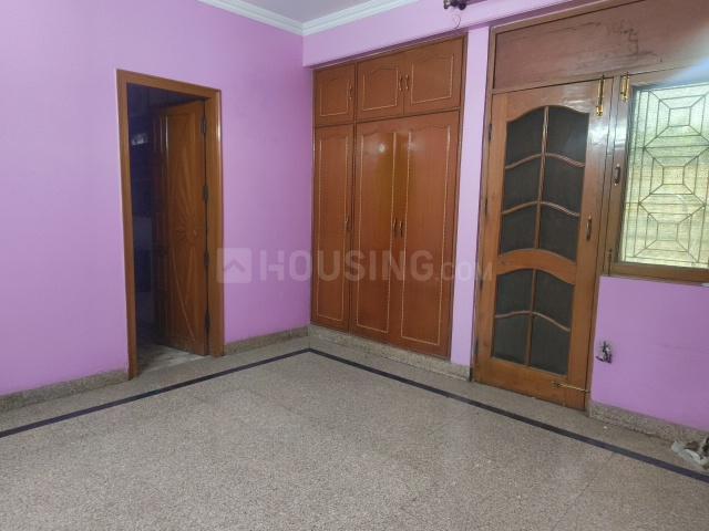 3 BHK Apartment in Sector 10 Dwarka for resale New Delhi. The reference number is 20474609