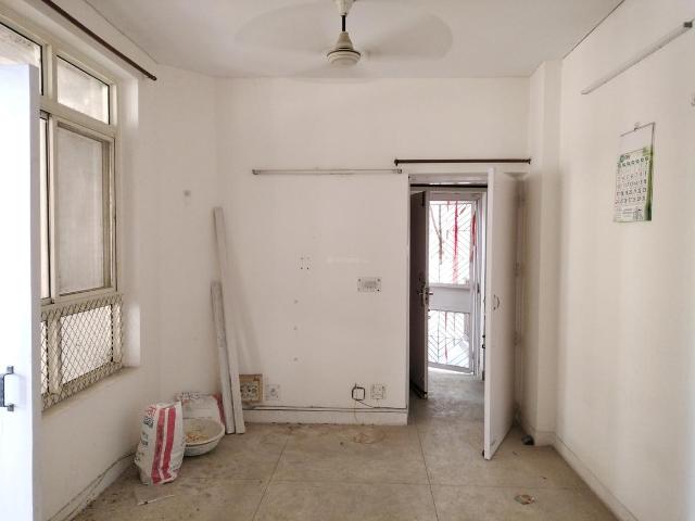 3 BHK Apartment in Sector 10 Dwarka for resale New Delhi. The reference number is 20547578