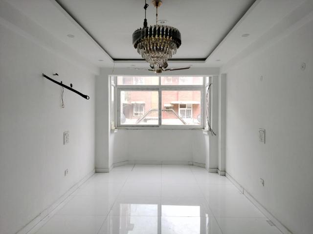 3 BHK Apartment in Sector 10 Dwarka for resale New Delhi. The reference number is 20772930
