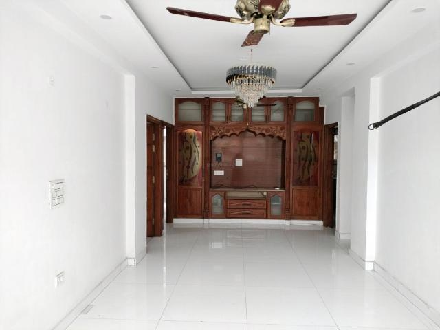 3 BHK Apartment in Sector 10 Dwarka for resale New Delhi. The reference number is 20776006