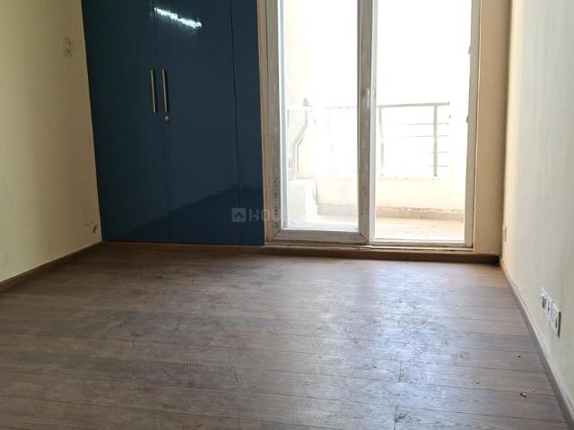 3 BHK Apartment in Sector 110 for rent Noida. The reference number is 19451055