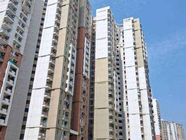 3 BHK Apartment in Sector 110 for rent Noida. The reference number is 20461543