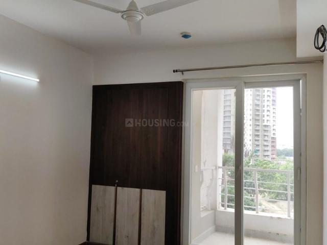 3 BHK Apartment in Sector 110 for rent Noida. The reference number is 20645279