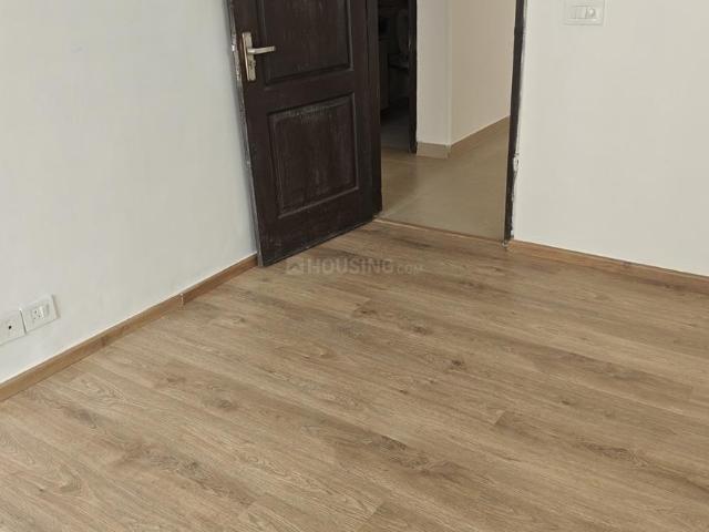 3 BHK Apartment in Sector 110 for rent Noida. The reference number is 20681230