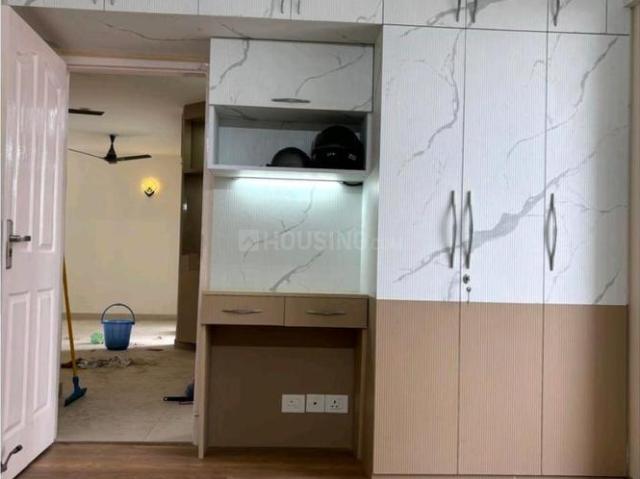 3 BHK Apartment in Sector 110 for rent Noida. The reference number is 20615838