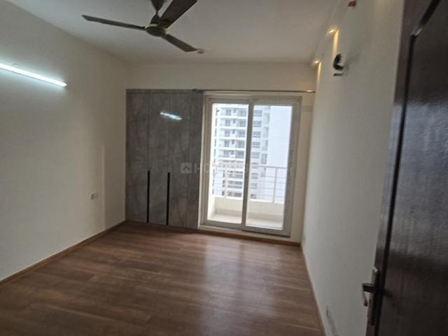 3 BHK Apartment in Sector 110 for rent Noida. The reference number is 20777672