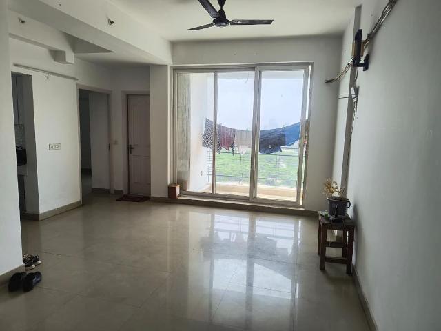 3 BHK Apartment in Sector 110 for rent Noida. The reference number is 20781850
