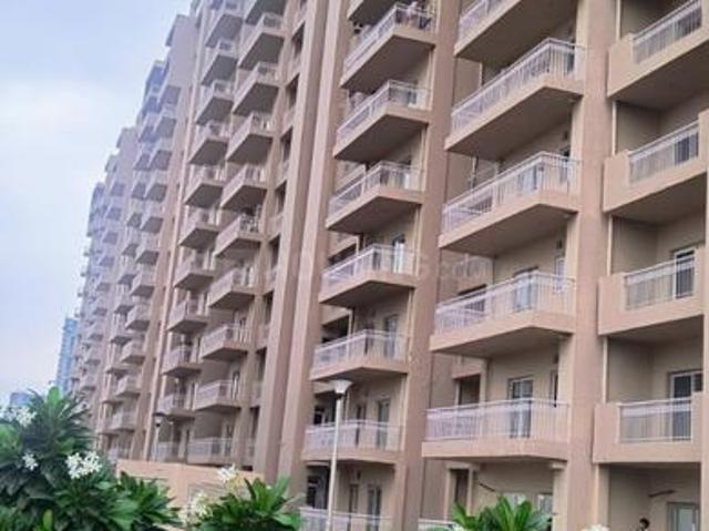 3 BHK Apartment in Sector 111 for resale Gurgaon. The reference number is 18045503