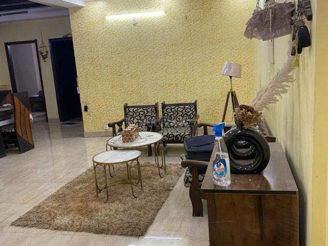 3 BHK Apartment in Sector 119 for rent Noida. The reference number is 19101003