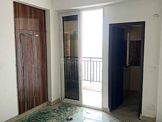 3 BHK Apartment in Sector 119 for rent Noida. The reference number is 20013730