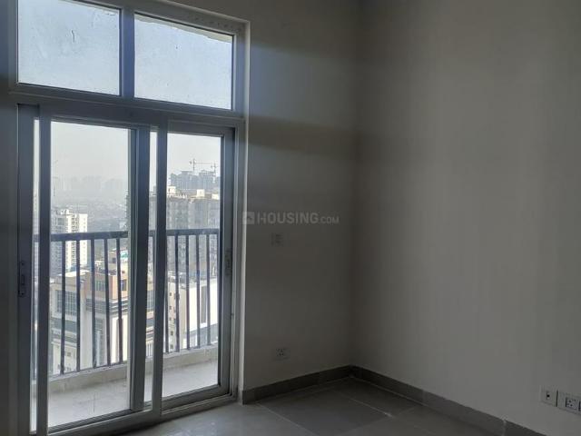 3 BHK Apartment in Sector 119 for resale Noida. The reference number is 17484875