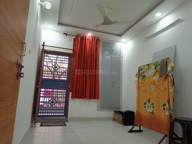 3 BHK Apartment in Sector 11 Dwarka for resale New Delhi. The reference number is 16685215