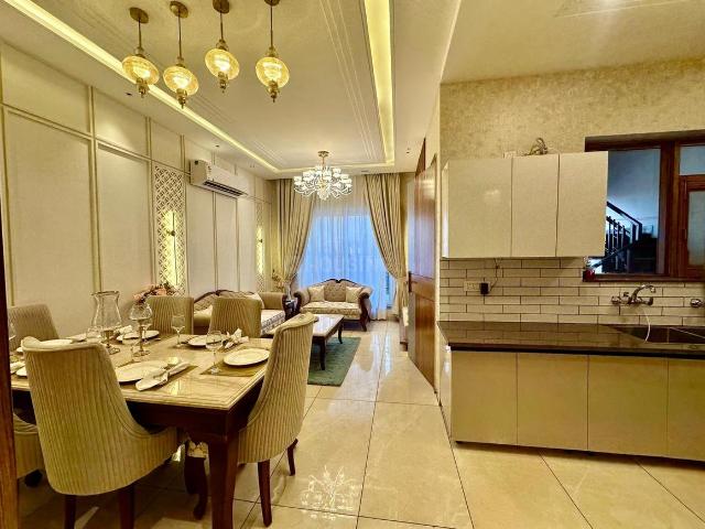 3 BHK Apartment in Sector 123 for resale Mohali. The reference number is 19338590