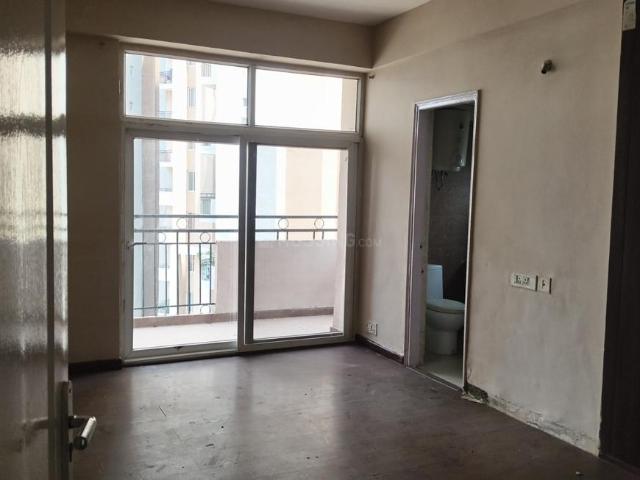 3 BHK Apartment in Sector 120 for rent Noida. The reference number is 20245883