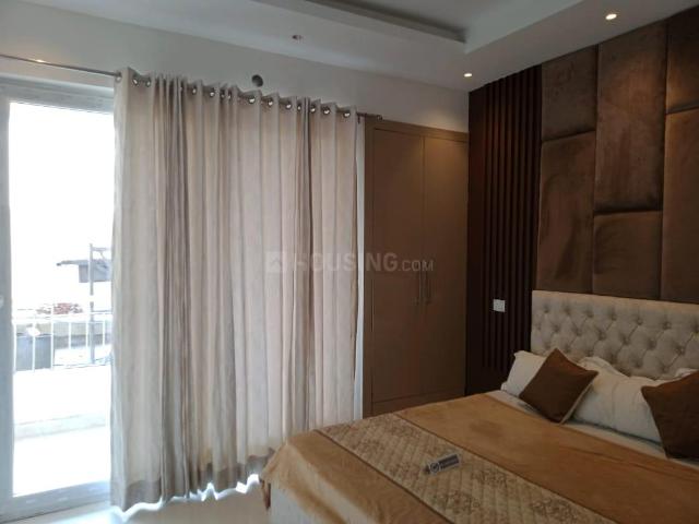 3 BHK Apartment in Sector 120 for resale Noida. The reference number is 13944500