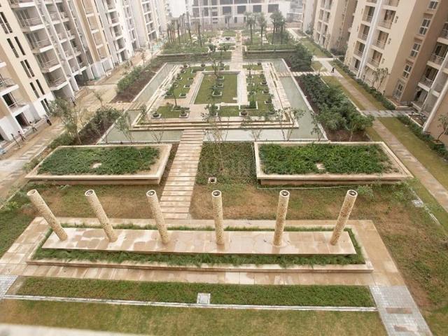3 BHK Apartment in Sector 121 for rent Noida. The reference number is 20414214