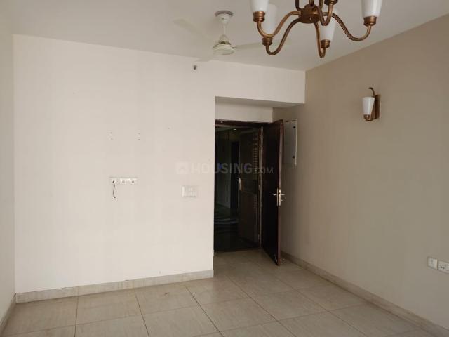 3 BHK Apartment in Sector 121 for resale Noida. The reference number is 19915289