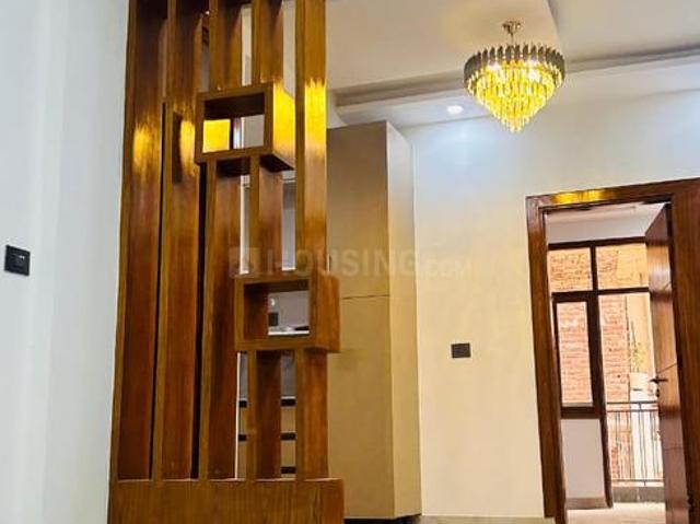 3 BHK Apartment in Sector 122 for resale Noida. The reference number is 20703174
