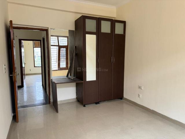 3 BHK Apartment in Sector 127 for resale Sahibzada Ajit Singh Nagar. The reference number is 16251978