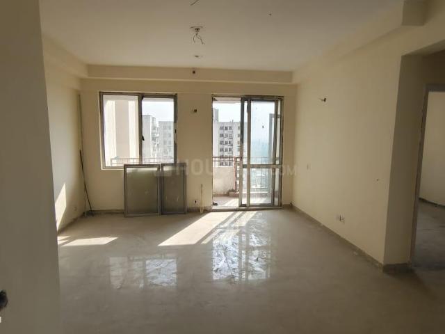 3 BHK Apartment in Sector 128 for rent Noida. The reference number is 19084608
