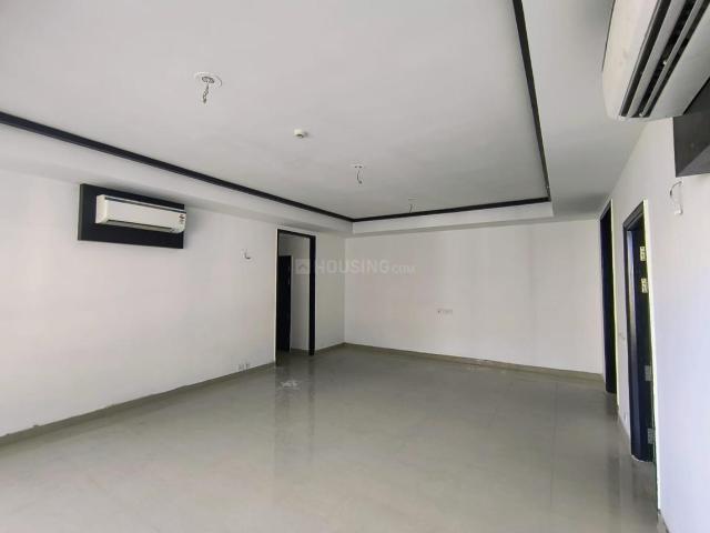 3 BHK Apartment in Sector 128 for rent Noida. The reference number is 19974381