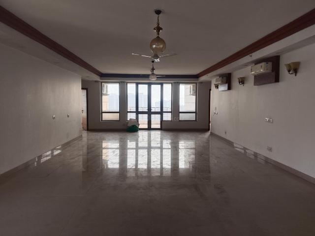 3 BHK Apartment in Sector 128 for rent Noida. The reference number is 20310974
