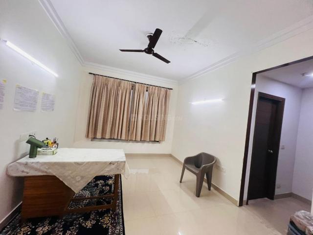 3 BHK Apartment in Sector 128 for rent Noida. The reference number is 20426780