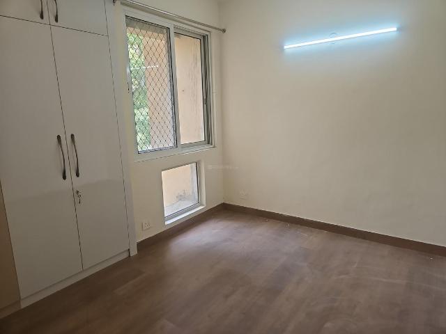 3 BHK Apartment in Sector 129 for rent Noida. The reference number is 20259620