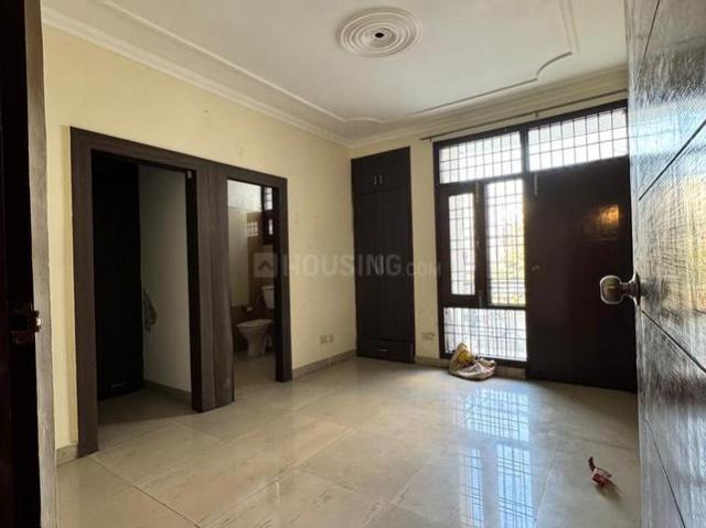 3 BHK Apartment in Sector 12 Dwarka for rent New Delhi. The reference number is 19561734