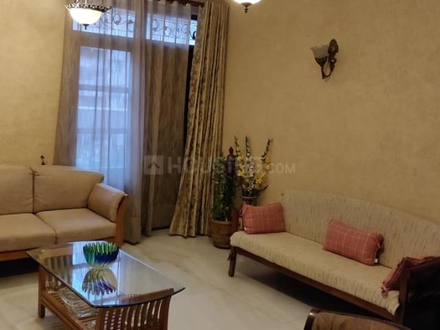 3 BHK Apartment in Sector 12 Dwarka for rent New Delhi. The reference number is 20489185