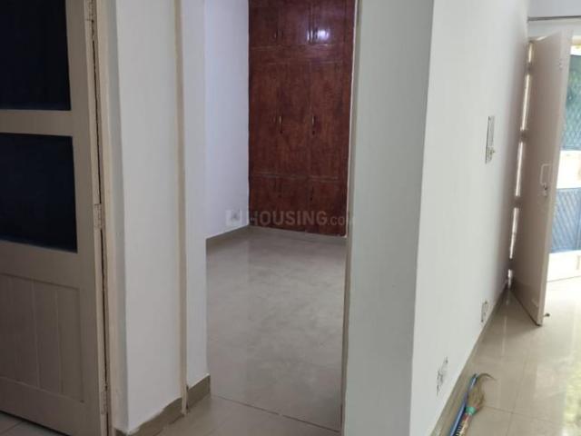 3 BHK Apartment in Sector 12 Dwarka for rent New Delhi. The reference number is 20575071