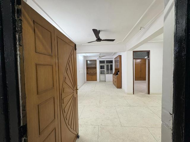 3 BHK Apartment in Sector 12 Dwarka for rent New Delhi. The reference number is 20260986