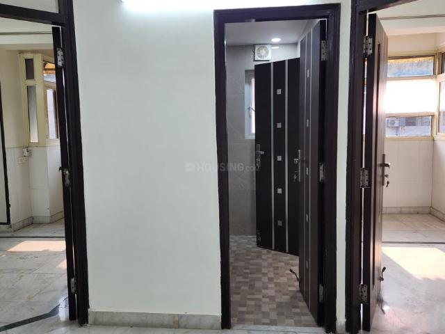 3 BHK Apartment in Sector 12 Dwarka for rent New Delhi. The reference number is 20271581