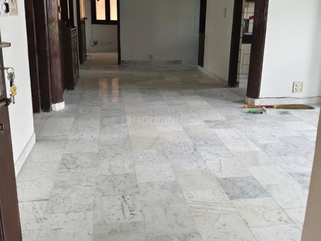 3 BHK Apartment in Sector 12 Dwarka for rent New Delhi. The reference number is 20288791