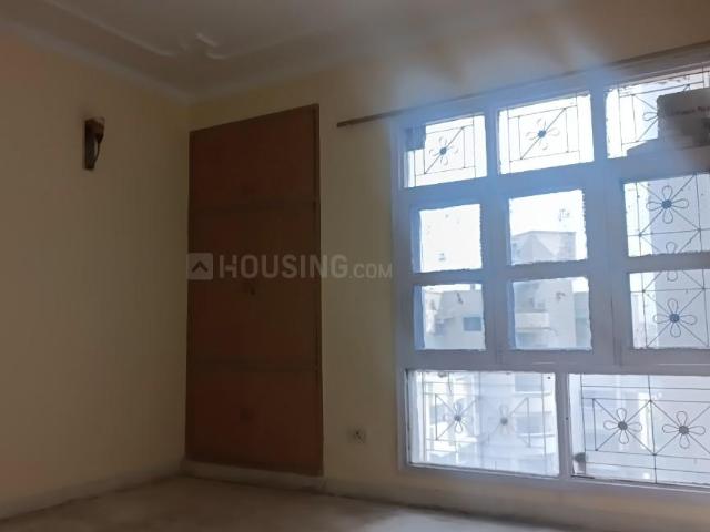 3 BHK Apartment in Sector 12 Dwarka for rent New Delhi. The reference number is 20315673