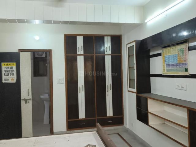 3 BHK Apartment in Sector 12 Dwarka for rent New Delhi. The reference number is 20316700